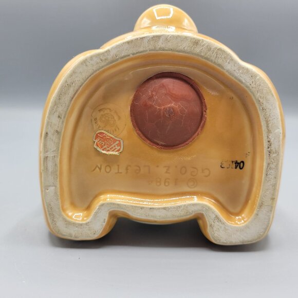 Vintage Lefton Geo Z. Teddy Bear Money Bank Light Brown Blue Bow Ceramic - Picture 10 of 13